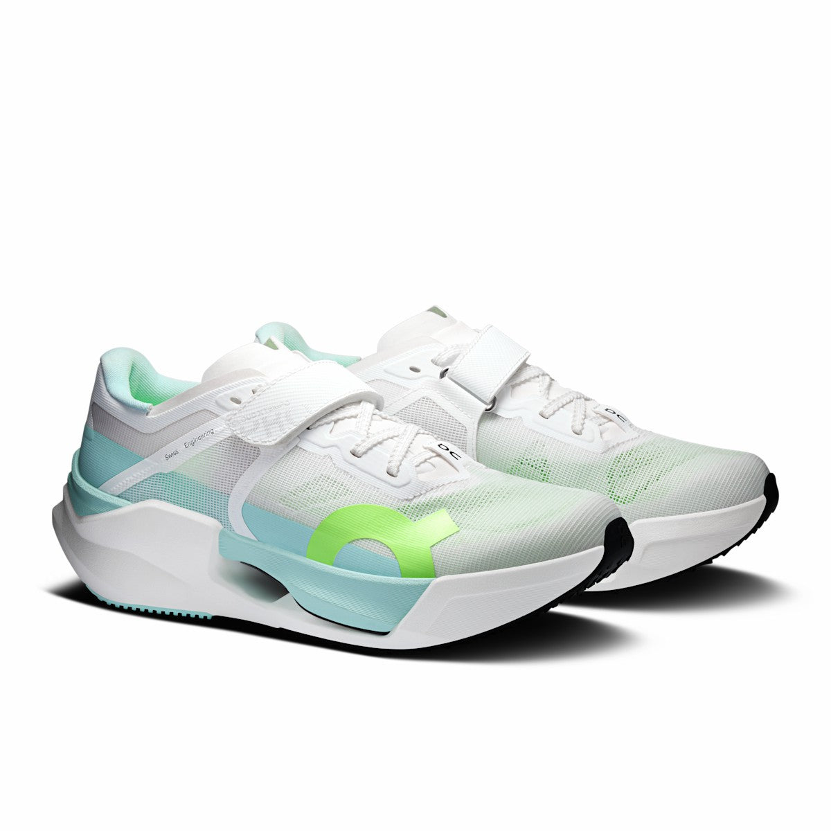 On United States Deals / Men's Cloud X Tempo Pro - White/Celeste