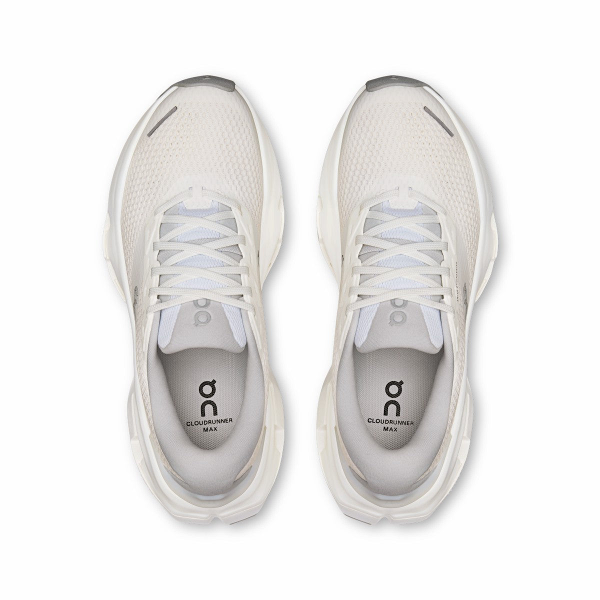 On United States Latest / Women's Cloudrunner 3 Max - White/Glacier