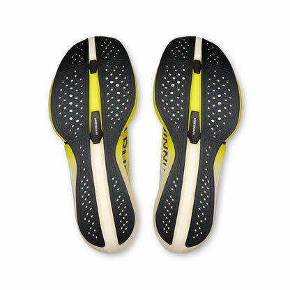 On United States Customer Favorite / Cloudboom Strike 2 - White/Lime