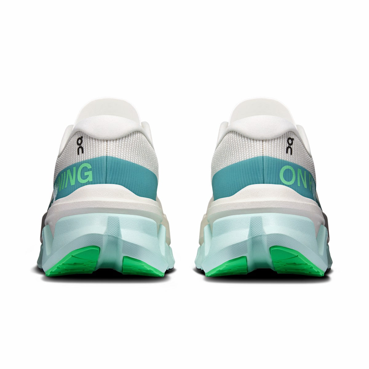 On United States Exclusive / Women's Cloudmonster 3 Hyper - Ivory/Flurry