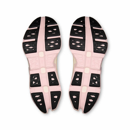 On United States Everyday / Women's Cloudmonster 3 Hyper - Ivory/Peony