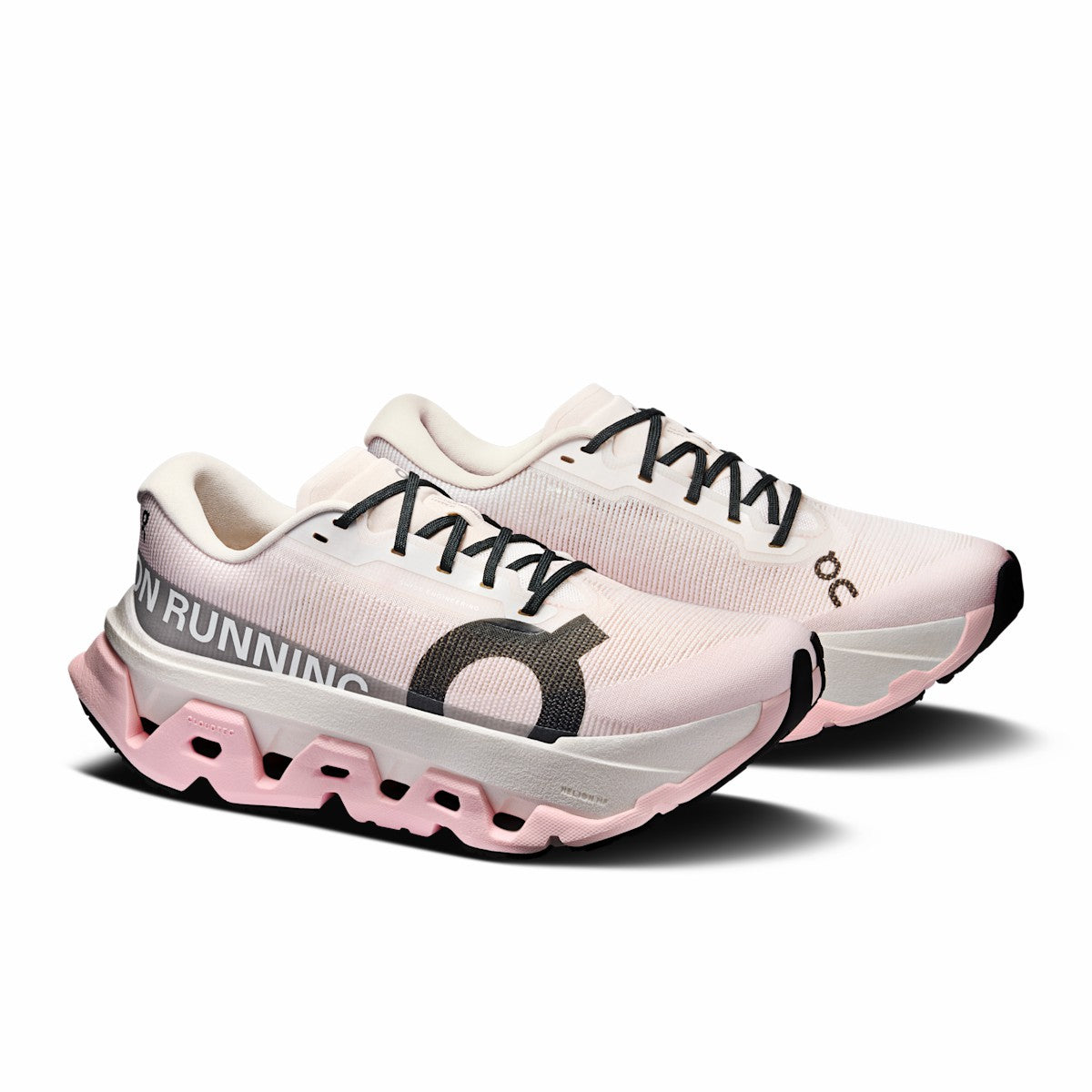 On United States Everyday / Women's Cloudmonster 3 Hyper - Ivory/Peony