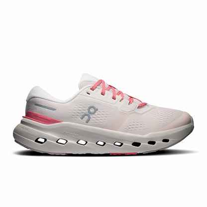 On United States New / Women's Cloudrunner 3 - Black/Ivory