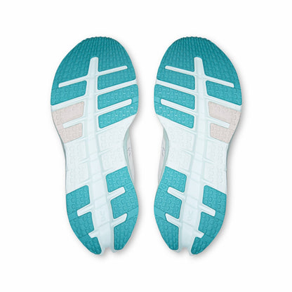 On United States Classic / Women's Cloudrunner 3 - Ivory/Aquamarine