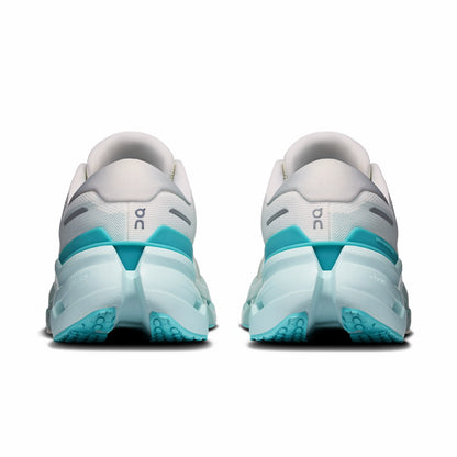 On United States Classic / Women's Cloudrunner 3 - Ivory/Aquamarine