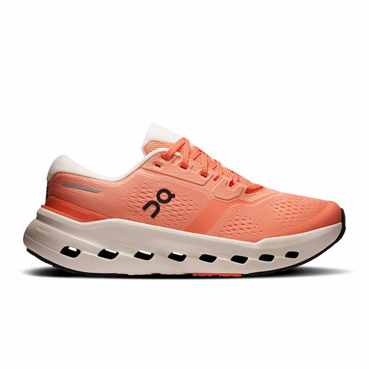 On United States Value / Women's Cloudrunner 3 - Sunstone/Ivory