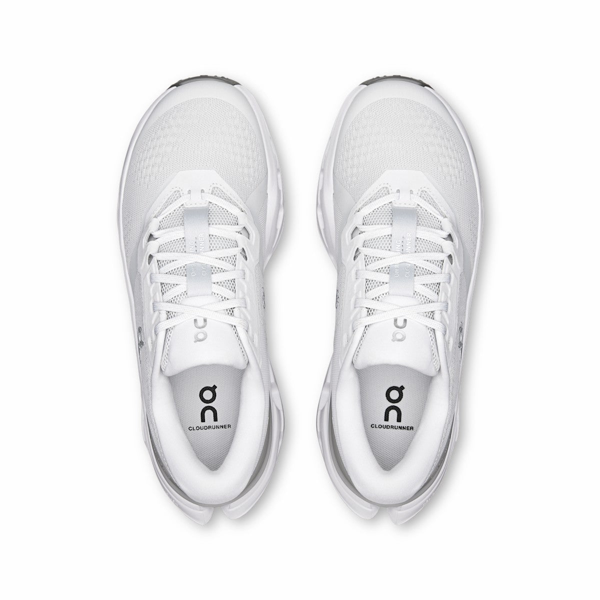 On United States Everyday / Women's Cloudrunner 3 - Frost/Glacier