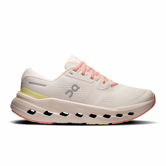 On United States Discount / Women's Cloudrunner 3 - Ivory/Dew