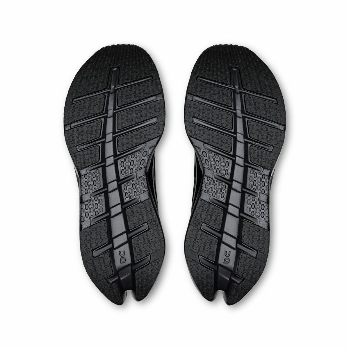 On United States Classic / Women's Cloudrunner 3 - Black/Black