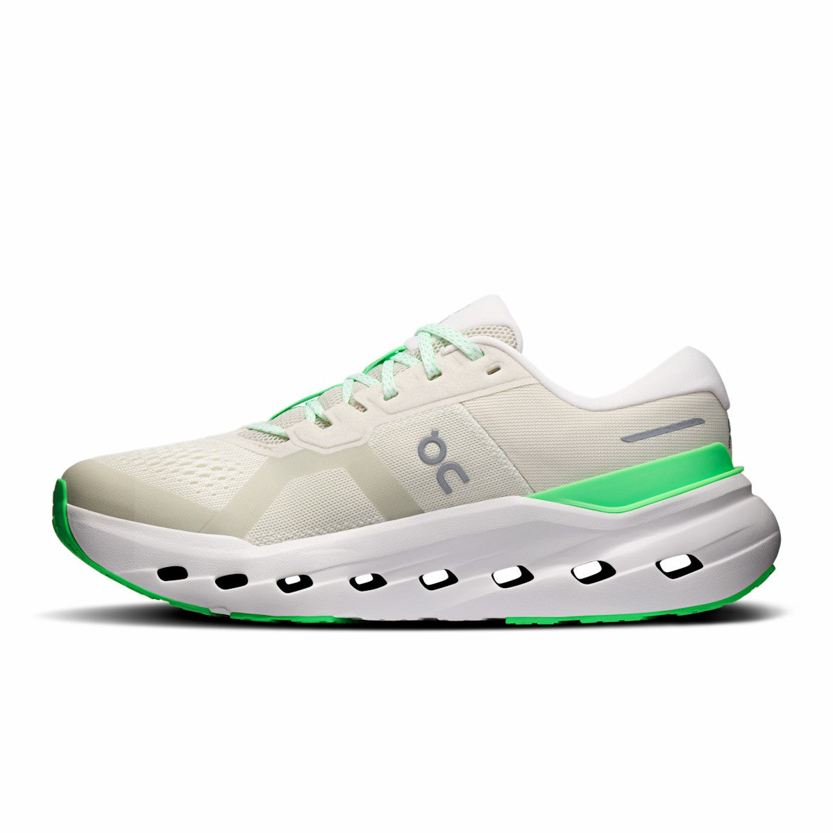 On United States Deals / Women's Cloudrunner 3 - Ghost/Verdite