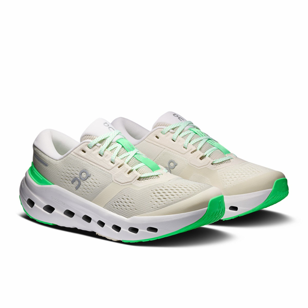On United States Deals / Women's Cloudrunner 3 - Ghost/Verdite