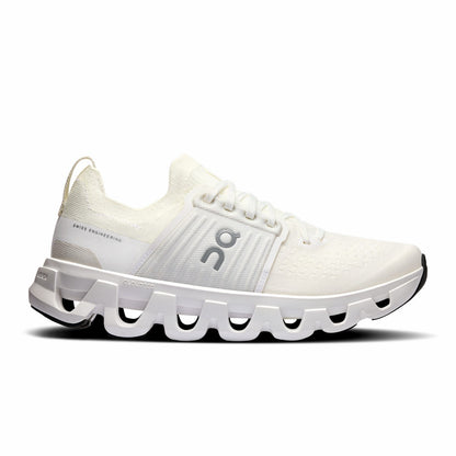 On United States New / Women's Cloudswift 4 - Surf/White