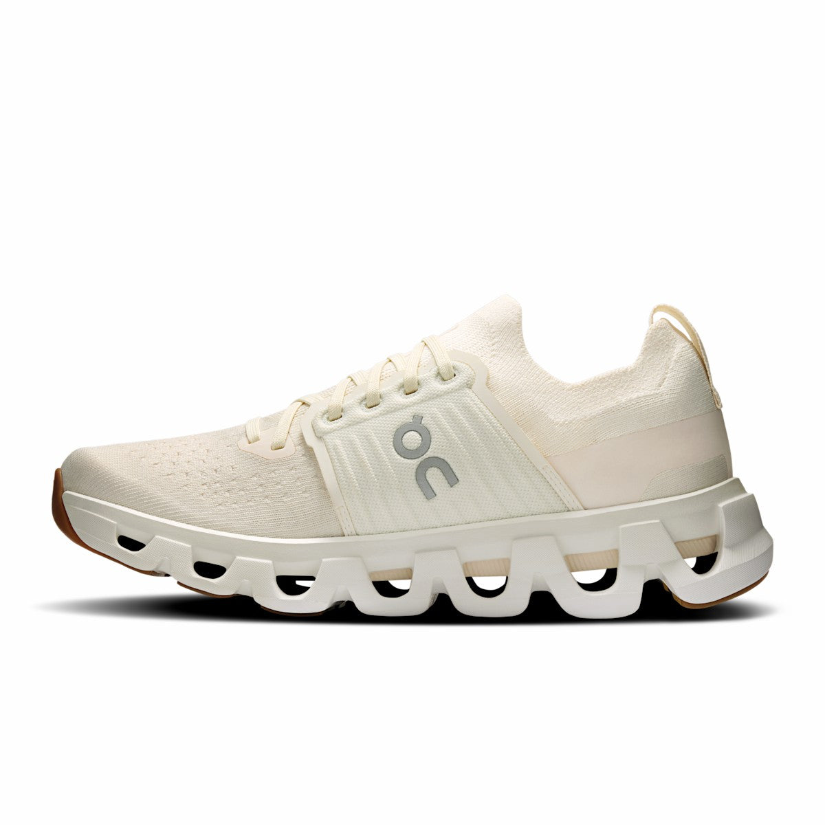 On United States Customer Favorite / Women's Cloudswift 4 - Ivory/Dew