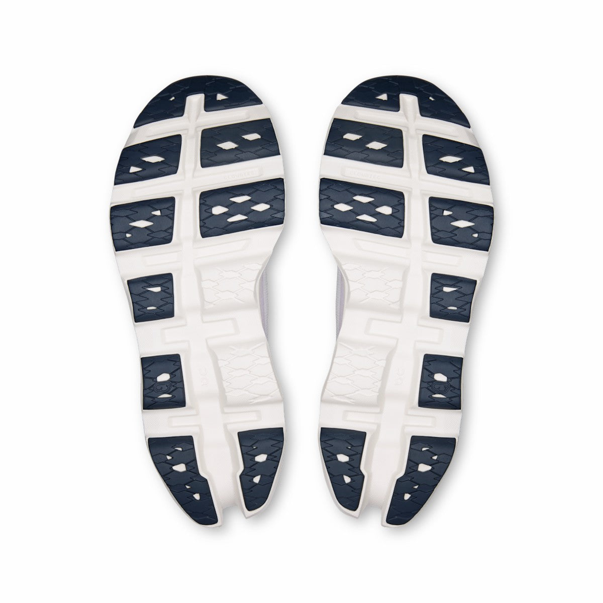 On United States Signature / Women's Cloudmonster 3 Wide - Frost/Ivory