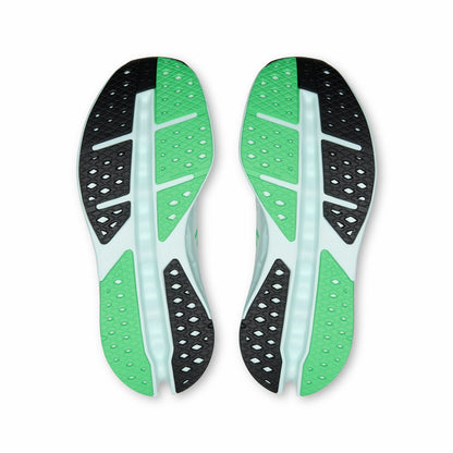 On United States Classic / Women's Cloudsurfer Max - Ivory/Flurry