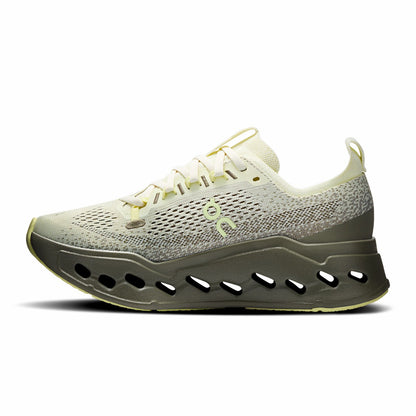 On United States Trusted / Women's Cloudsurfer Max - Seedling/Olive