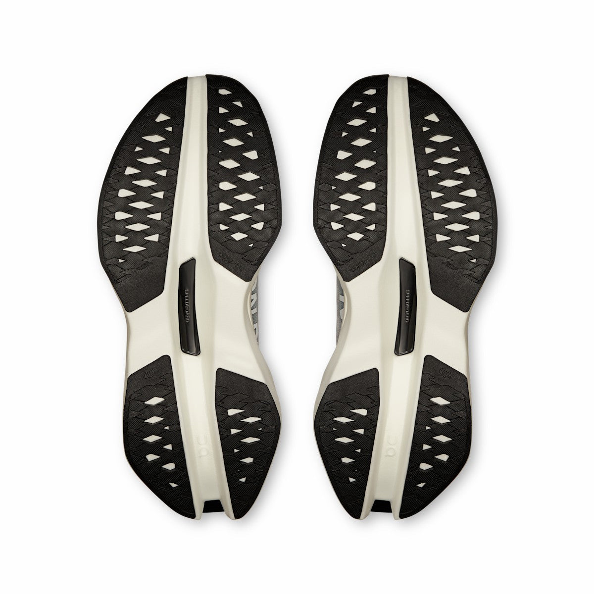 On United States Everyday / Women's Cloudboom Max - White/Black