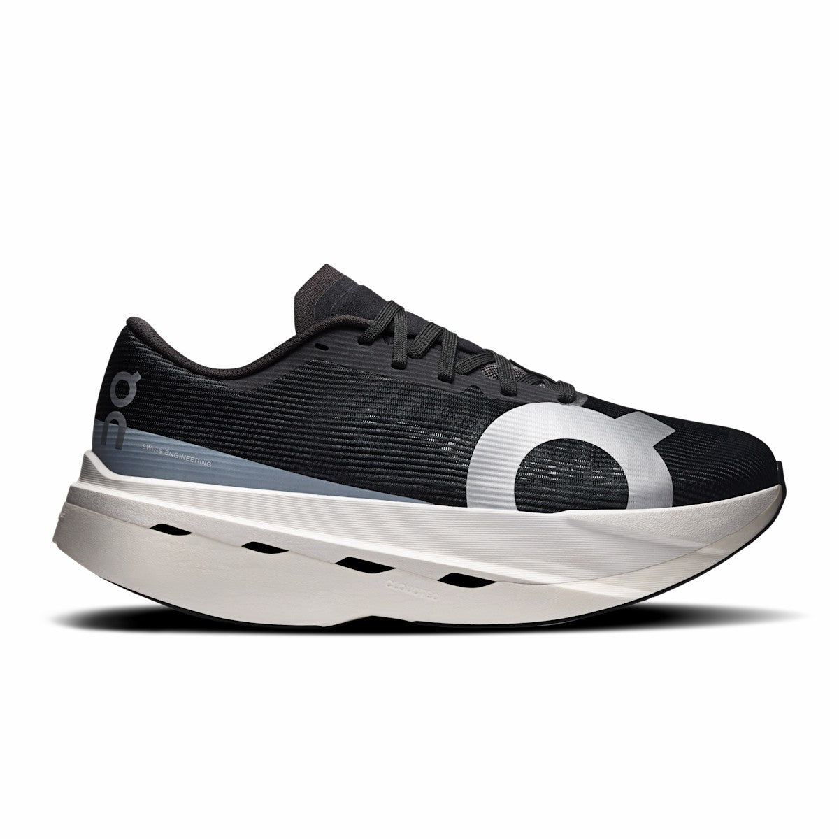 On United States Premium / Women's Cloudboom Volt - Celeste/Isle
