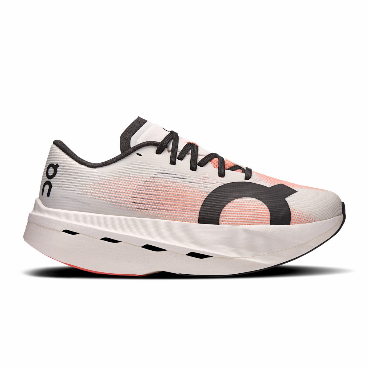 On United States Sale / Women's Cloudboom Volt - Ivory/Sunstone