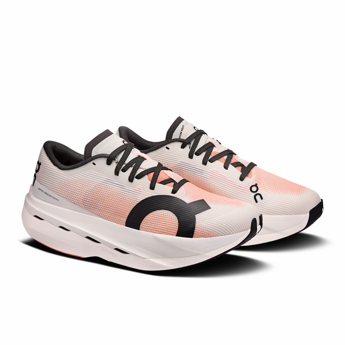 On United States Sale / Women's Cloudboom Volt - Ivory/Sunstone