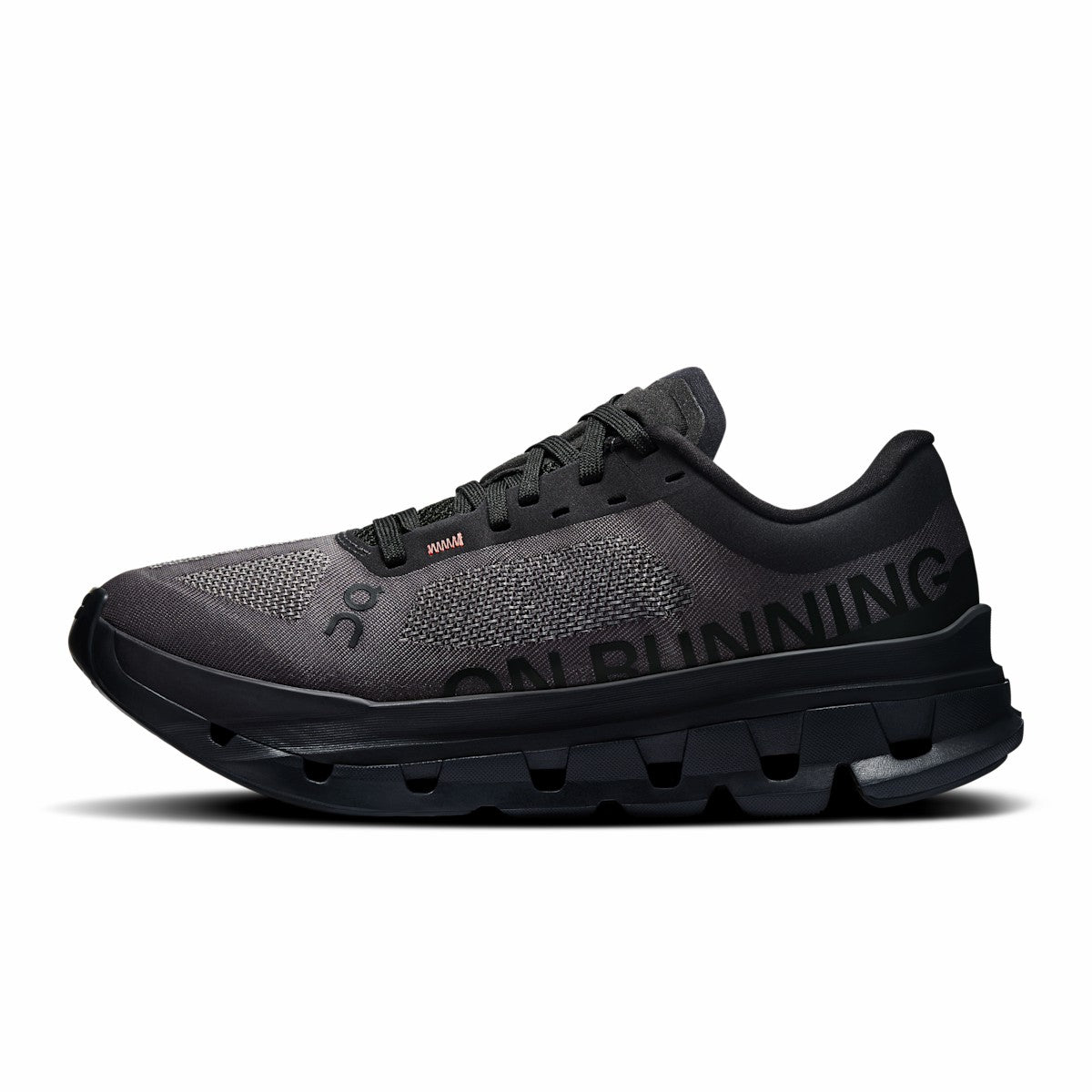 On United States Latest / Women's Cloudflow 5 - Black/Black