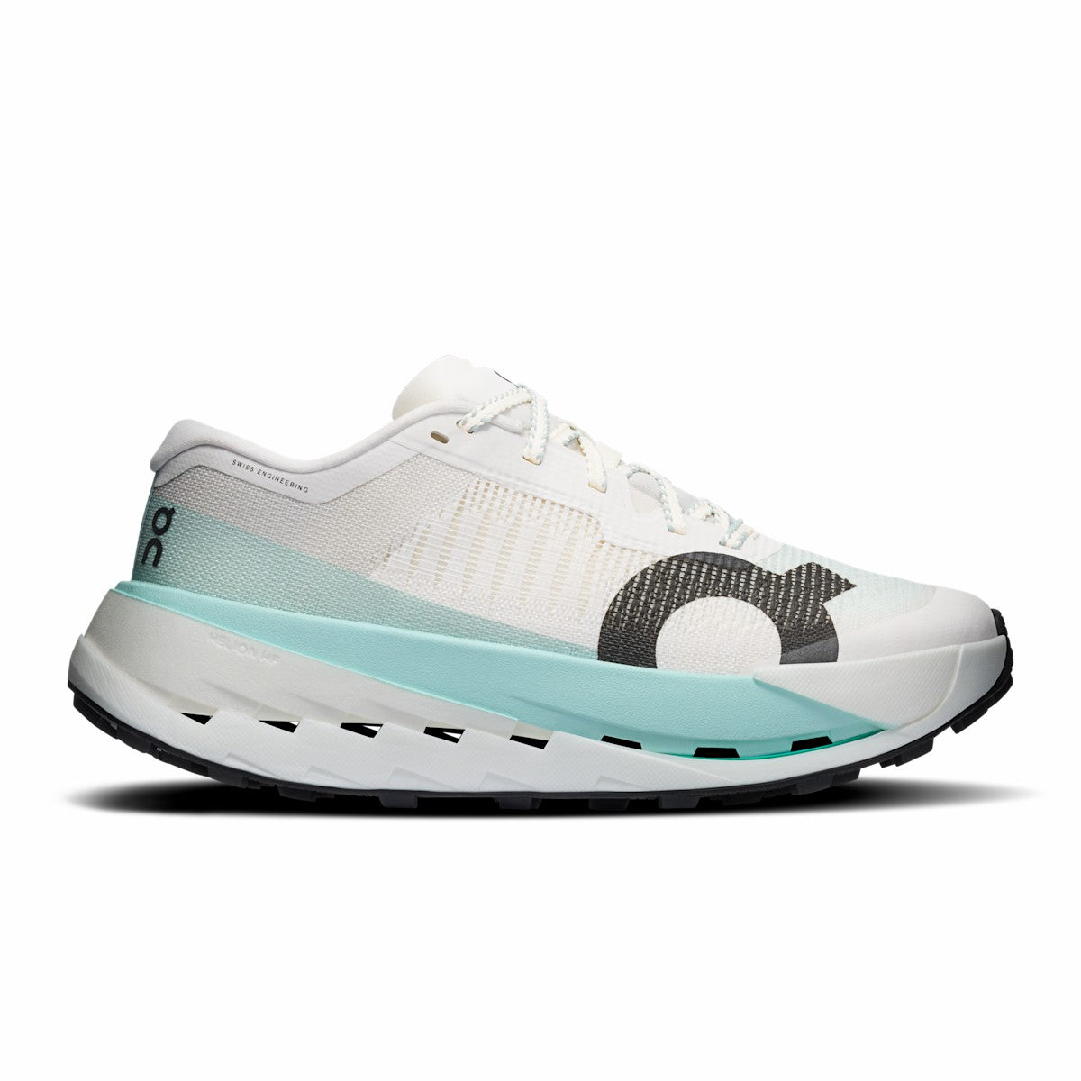 On United States Top Pick / Women's Cloudultra Pro - Ivory/Celeste