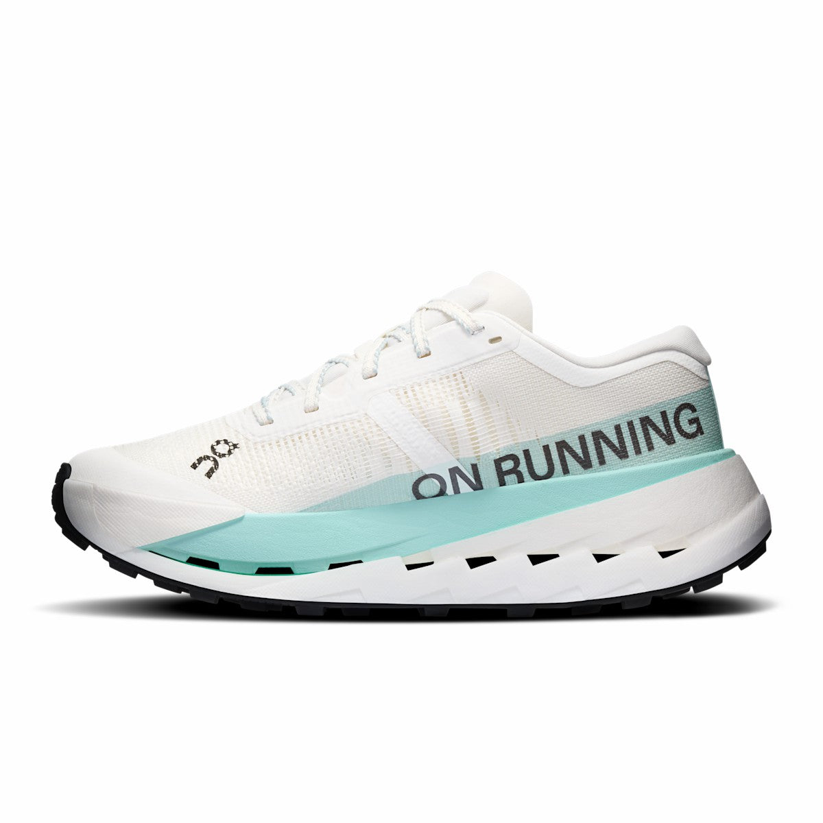 On United States Top Pick / Women's Cloudultra Pro - Ivory/Celeste