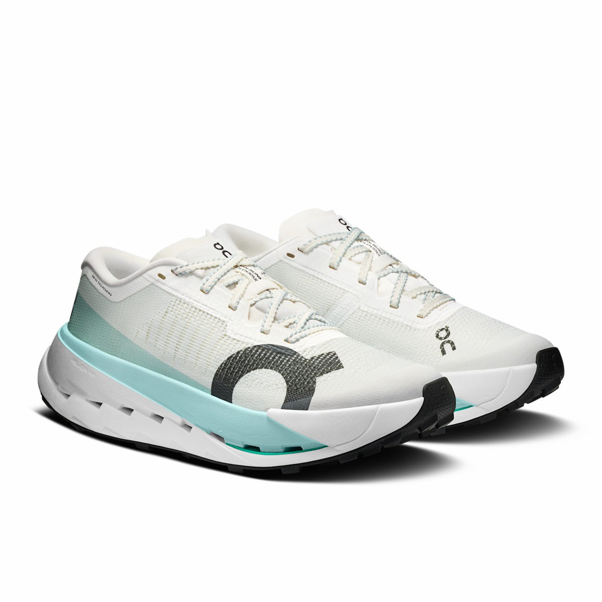 On United States Top Pick / Women's Cloudultra Pro - Ivory/Celeste