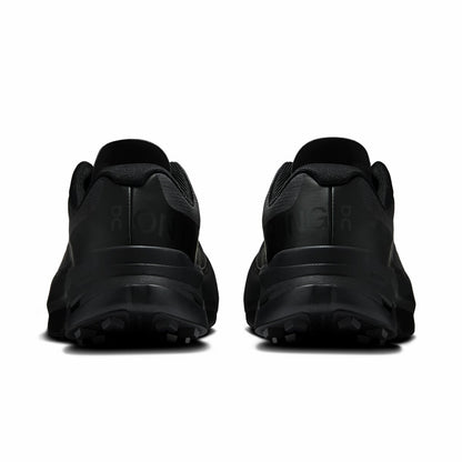 On United States Top Pick / Women's Cloudultra Peak - Black/Black