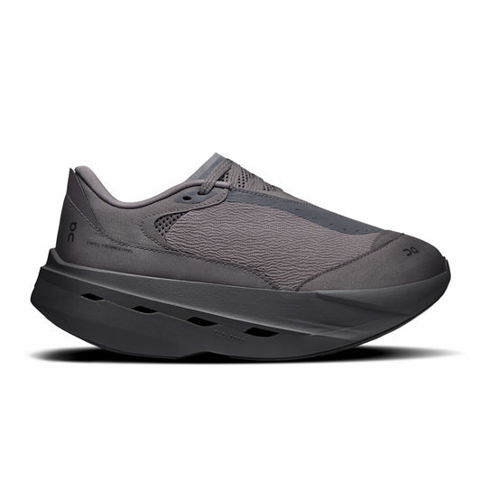 On United States Signature / Women's Cloudboom Volt PAF - Ember/Pebble