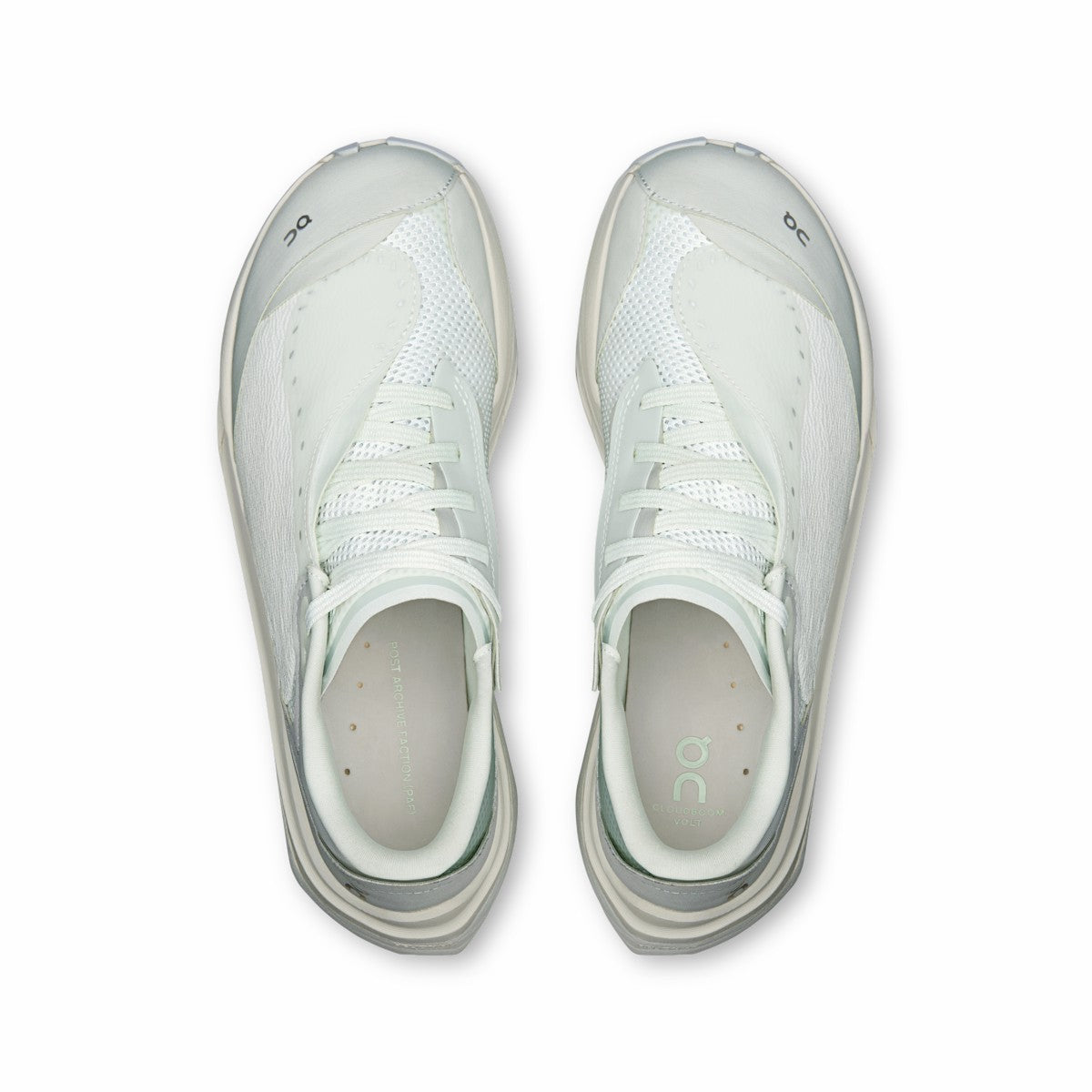 On United States Value / Women's Cloudboom Volt PAF - White/Gale