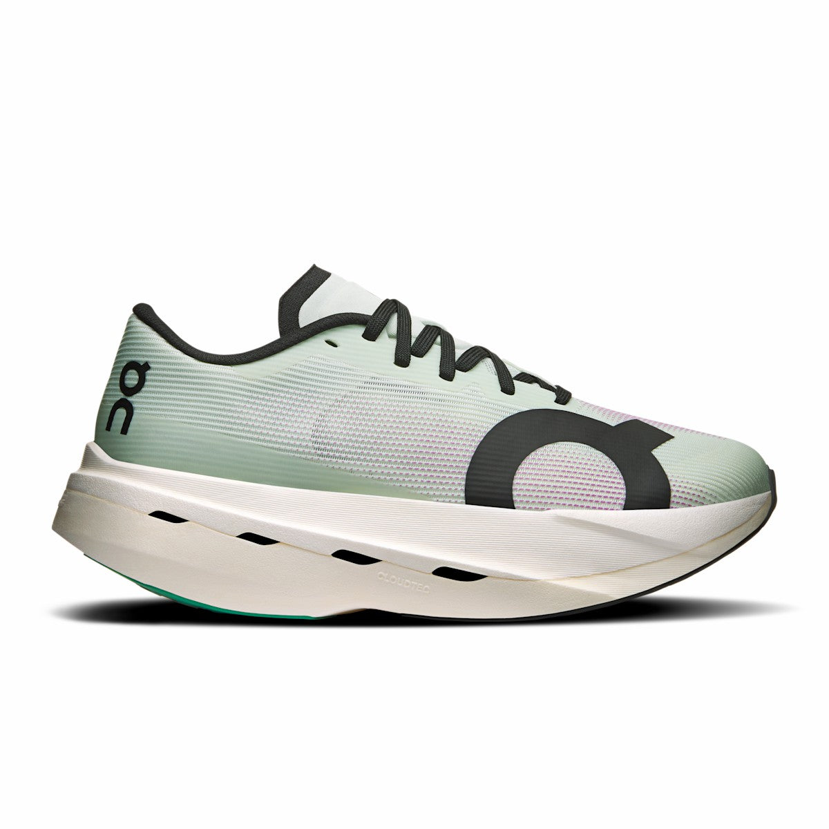 On United States Quality / Women's Cloudboom Volt - Iceberg/Sakura
