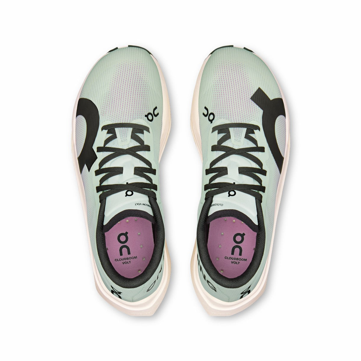 On United States Quality / Women's Cloudboom Volt - Iceberg/Sakura