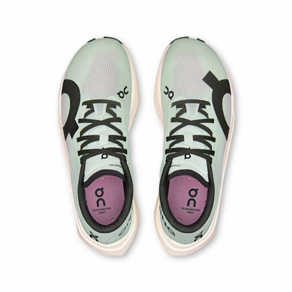 On United States Quality / Women's Cloudboom Volt - Iceberg/Sakura