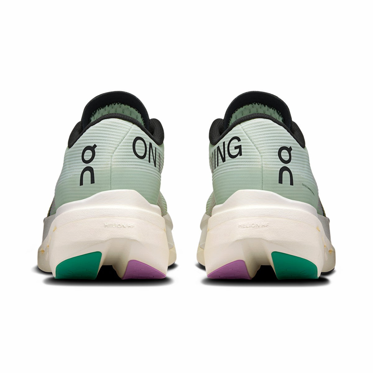 On United States Quality / Women's Cloudboom Volt - Iceberg/Sakura