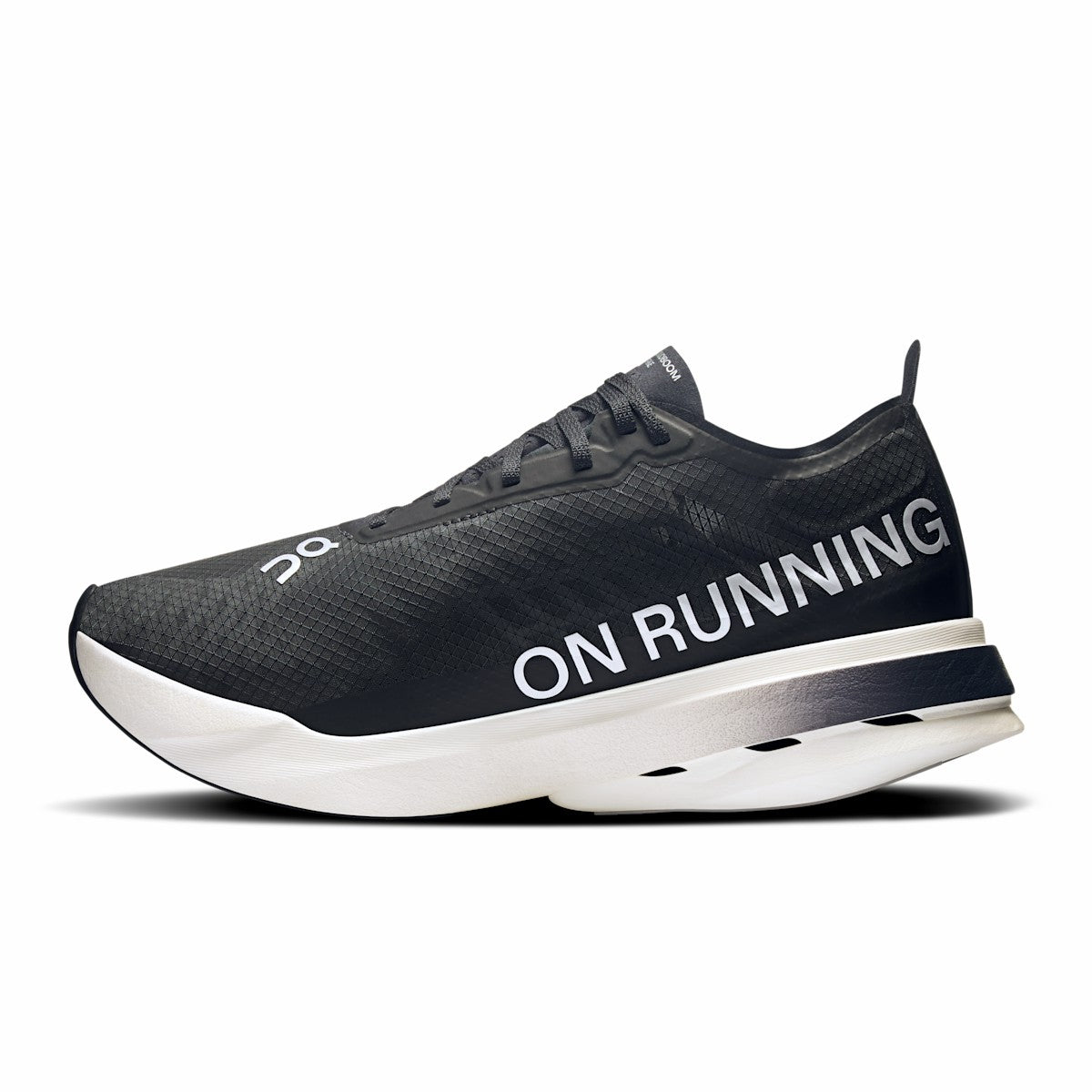 On United States Sale / Women's Cloudboom Strike - Black/White