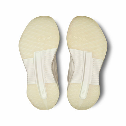 On United States Everyday / Women's Cloudrise Cyclon - Undyed
