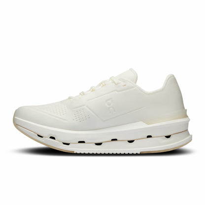 On United States Everyday / Women's Cloudrise Cyclon - Undyed