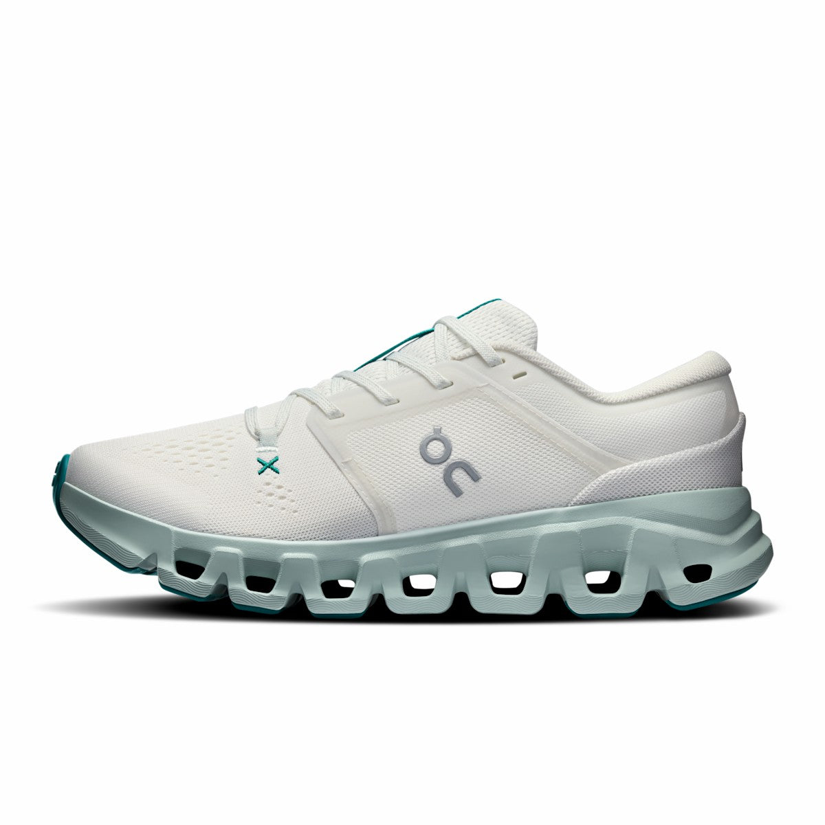 On United States Sale / Women's Cloud X 5 - Ivory/Surf