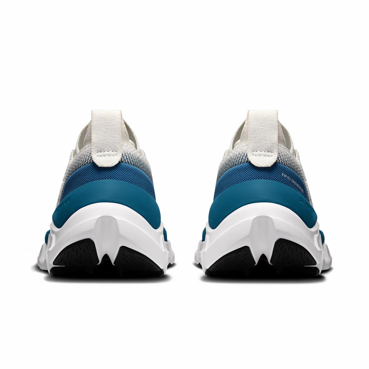 On United States Popular / Women's Cloud X Tempo - Ivory/Storm