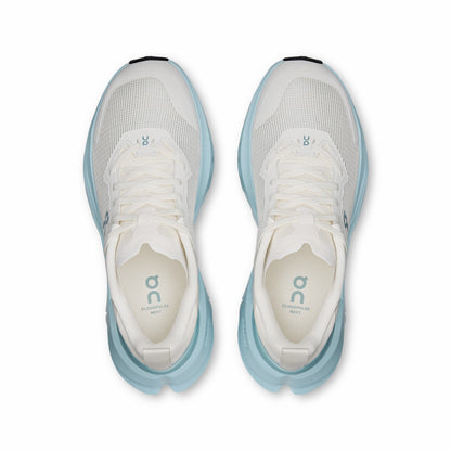 On United States Essential / Women's Cloudpulse Next - Ivory/Topaz