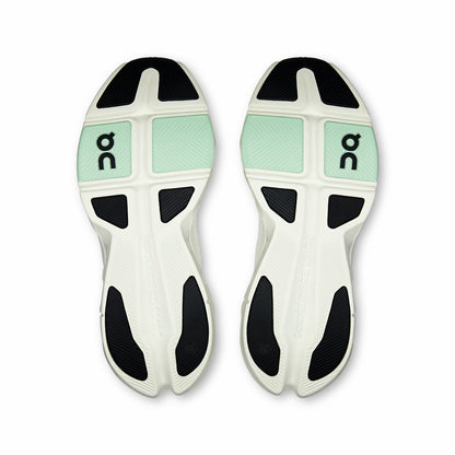 On United States Featured / Women's Cloudpulse Next - Ivory/Iceberg