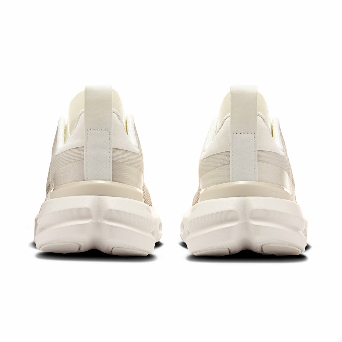 On United States Signature / Women's Cloudpulse Next - White/Ice