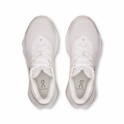 On United States Classic / Women's Cloudpulse 2 - White/White