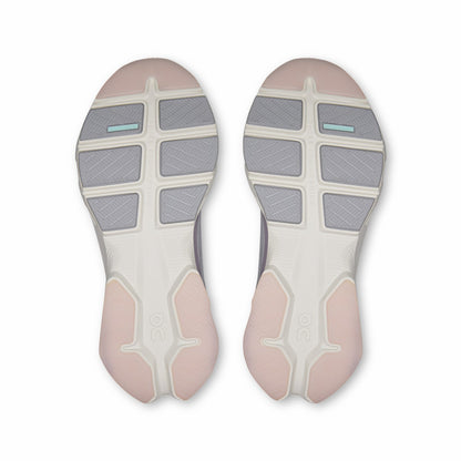 On United States Quality / Women's Cloudpulse 2 - Alloy/Ice