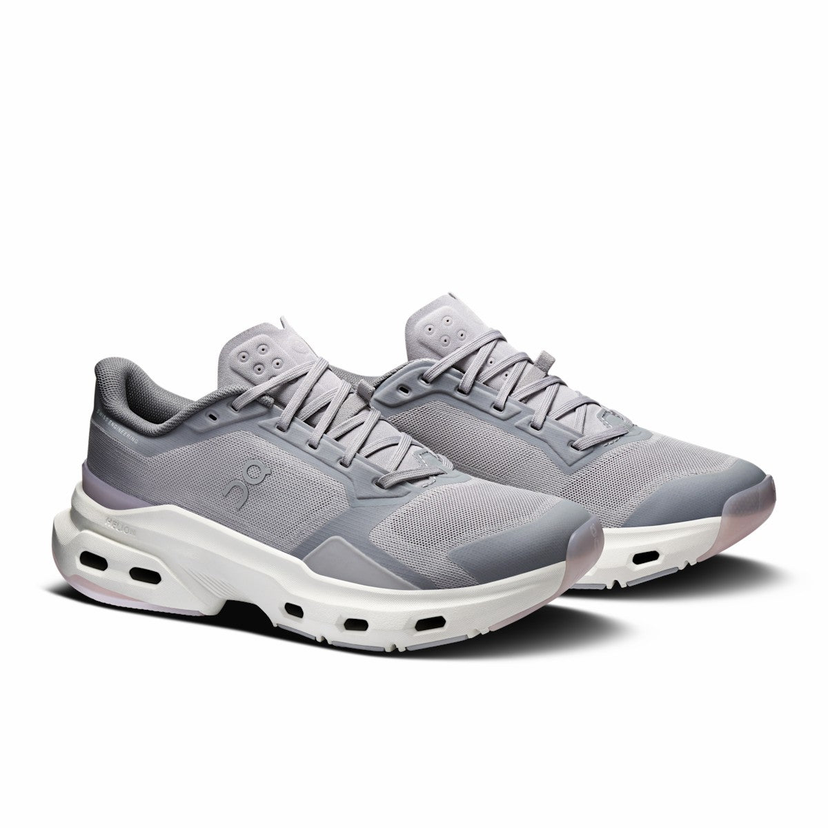 On United States Quality / Women's Cloudpulse 2 - Alloy/Ice