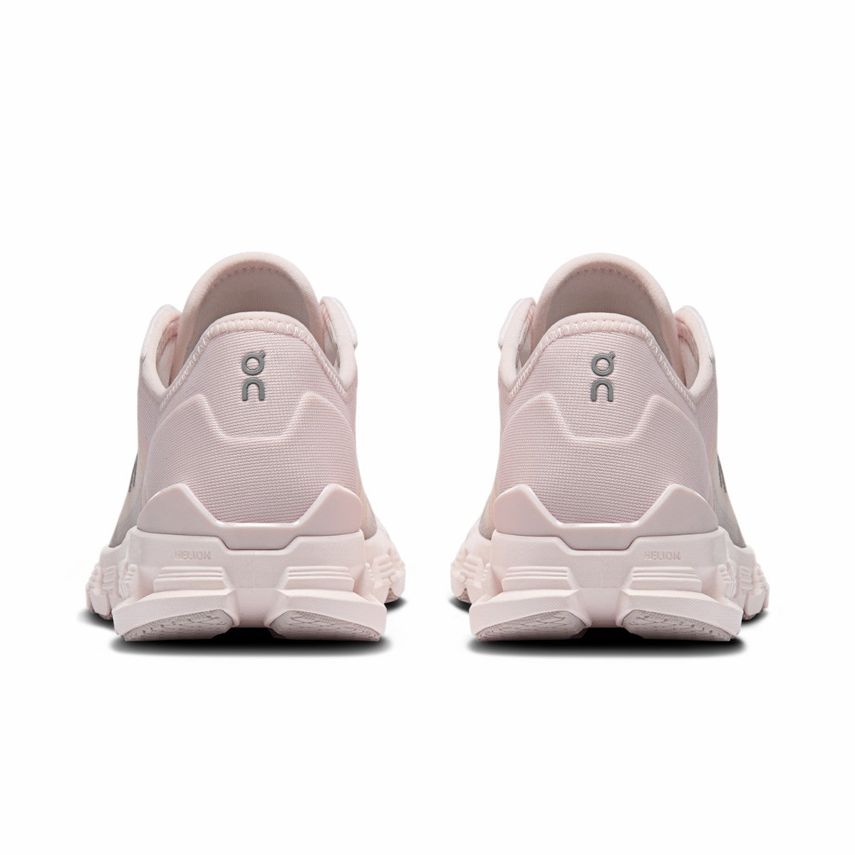 On United States Discount / Women's Cloud X 4 AD - Salt/Lily