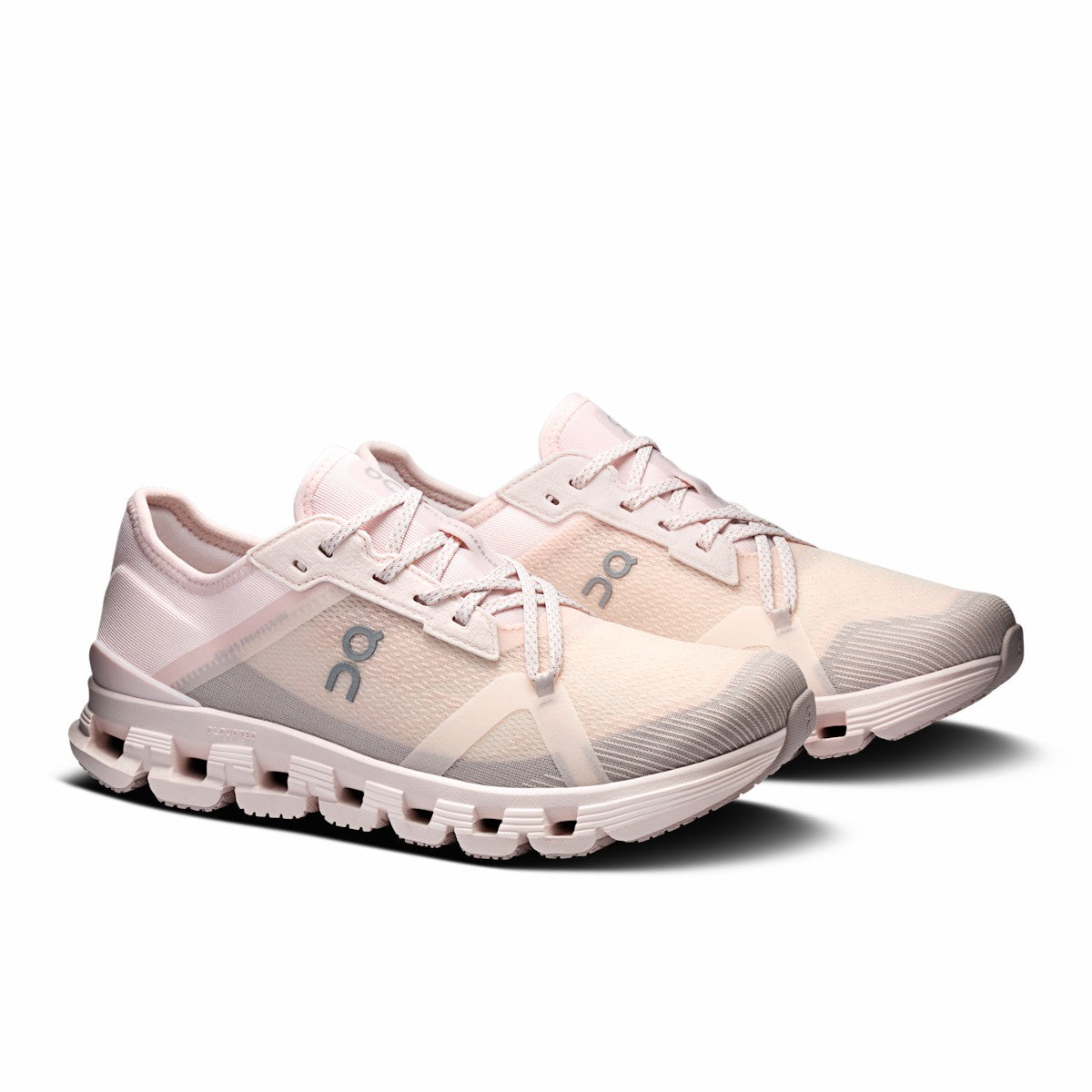 On United States Discount / Women's Cloud X 4 AD - Salt/Lily