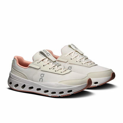 On United States Essential / Women's THE ROGER Wildcard - Dew/Argil