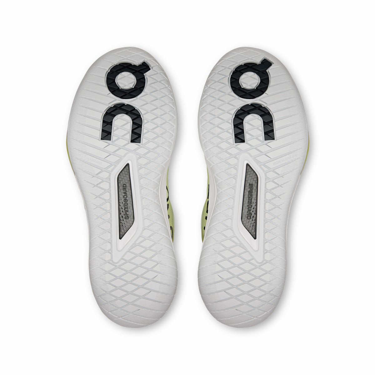 On United States Quality / Women's THE ROGER Pro 3 - Linen/Lime